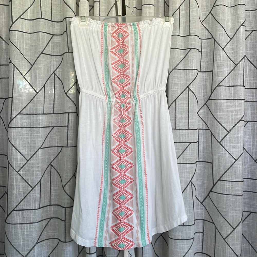 Billabong strapless mini dress - like new!